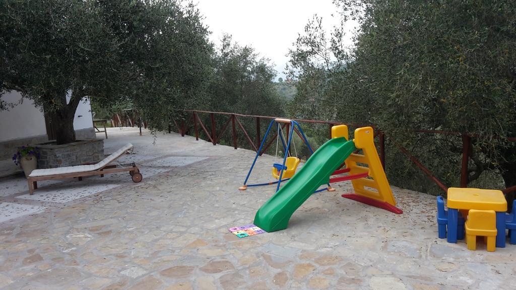 Casal Finocchito Villa Ogliastro Cilento Luaran gambar