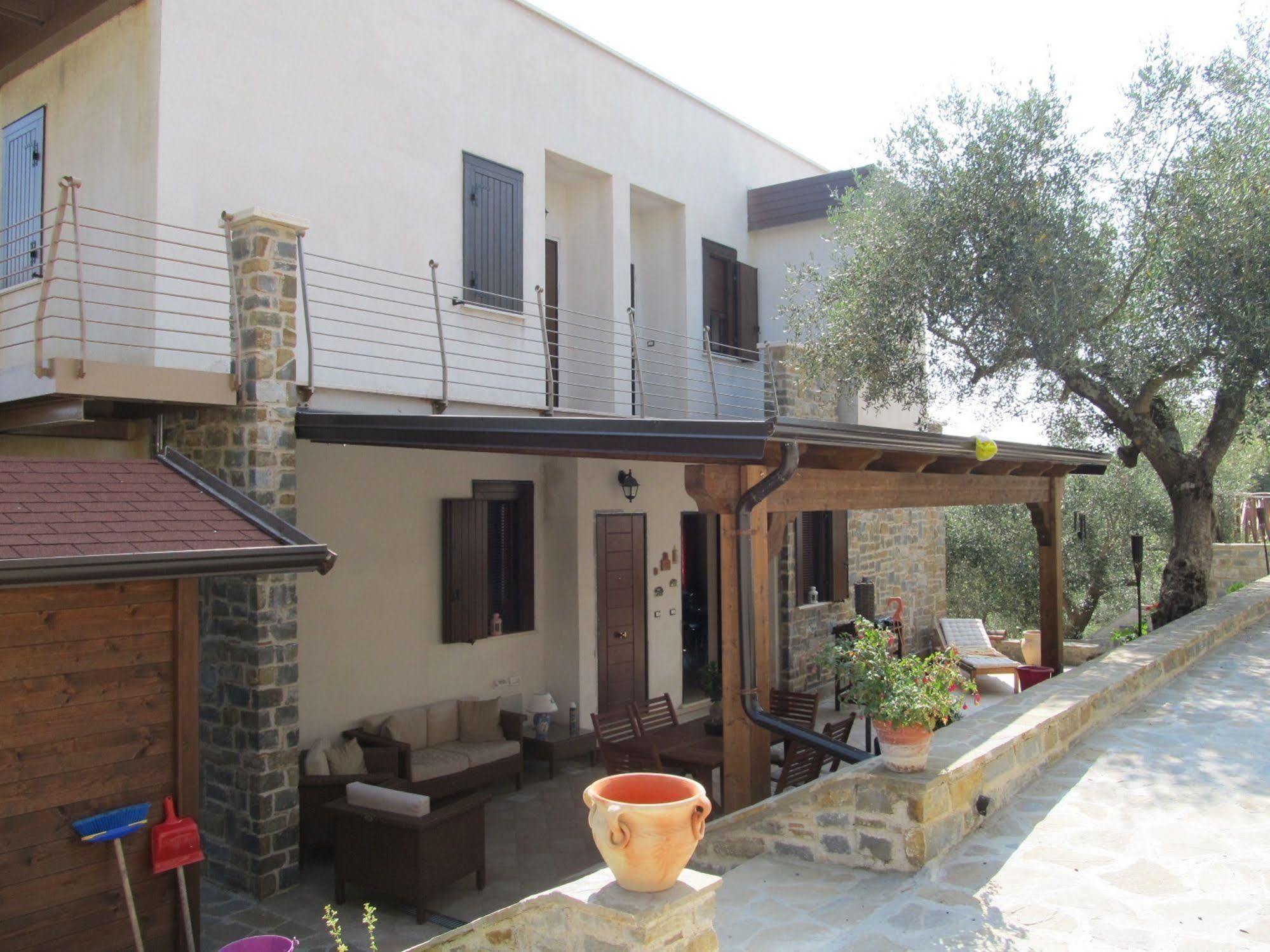 Casal Finocchito Villa Ogliastro Cilento Luaran gambar