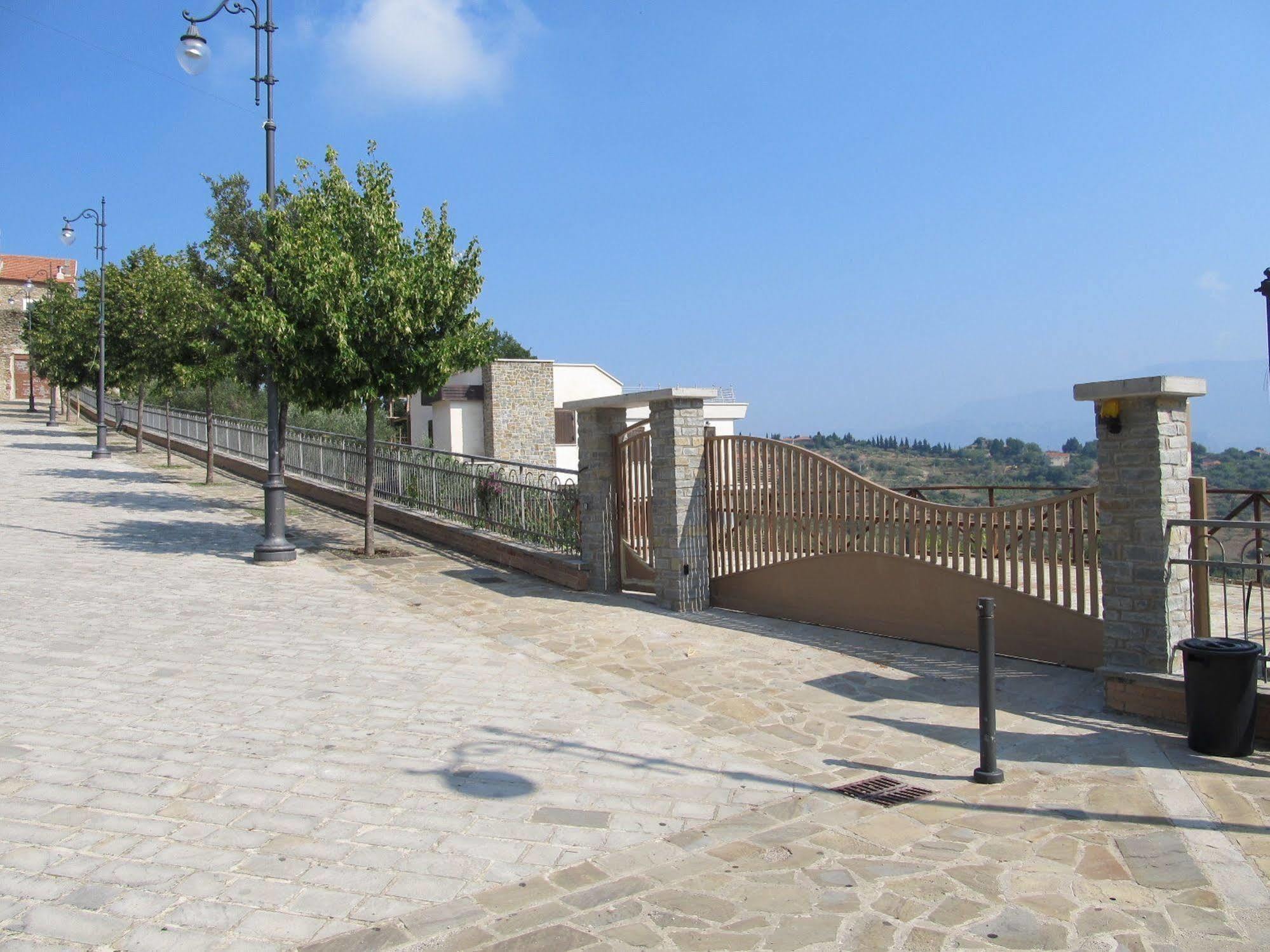 Casal Finocchito Villa Ogliastro Cilento Luaran gambar